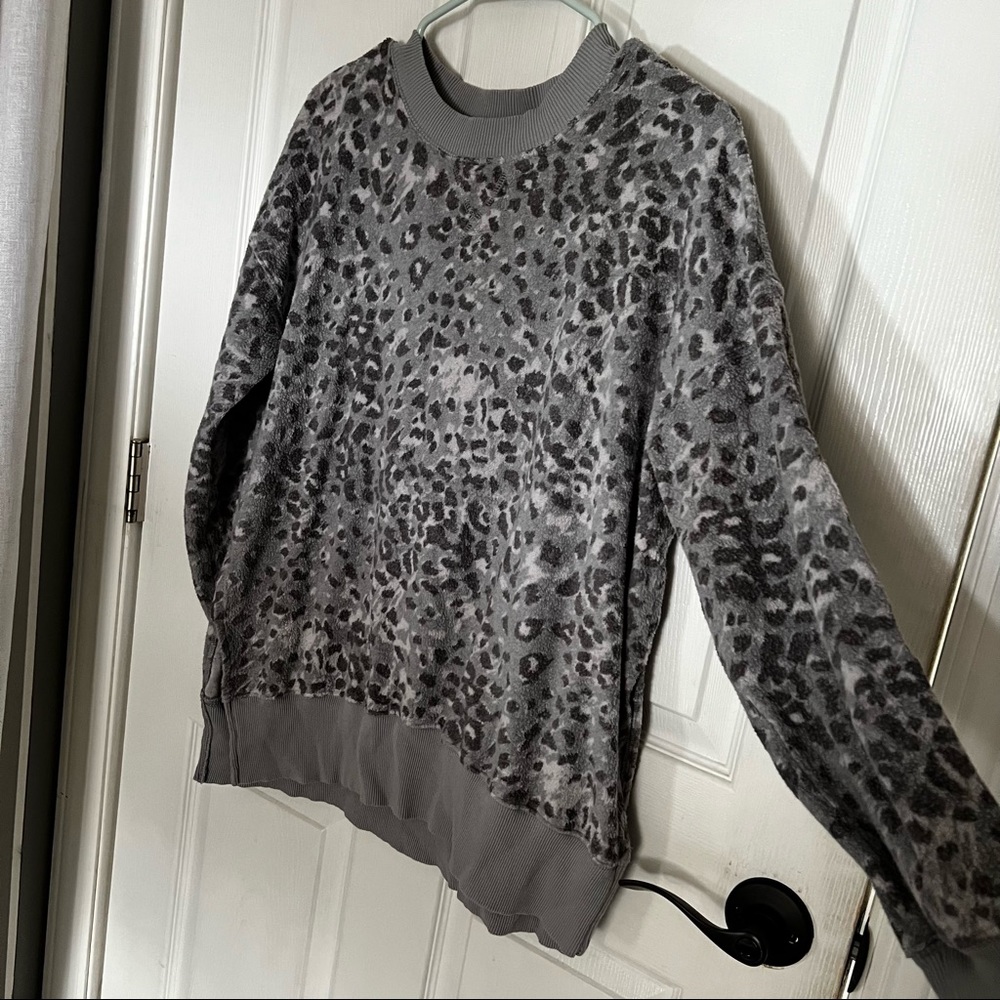 Cheetah Aerie Top